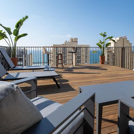 Roof Top 3 Floors Нетания Екстериор снимка